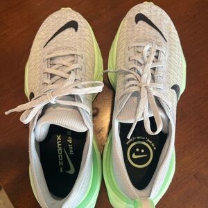 Nike Invisible Run 3 Women’s Shoe size 8